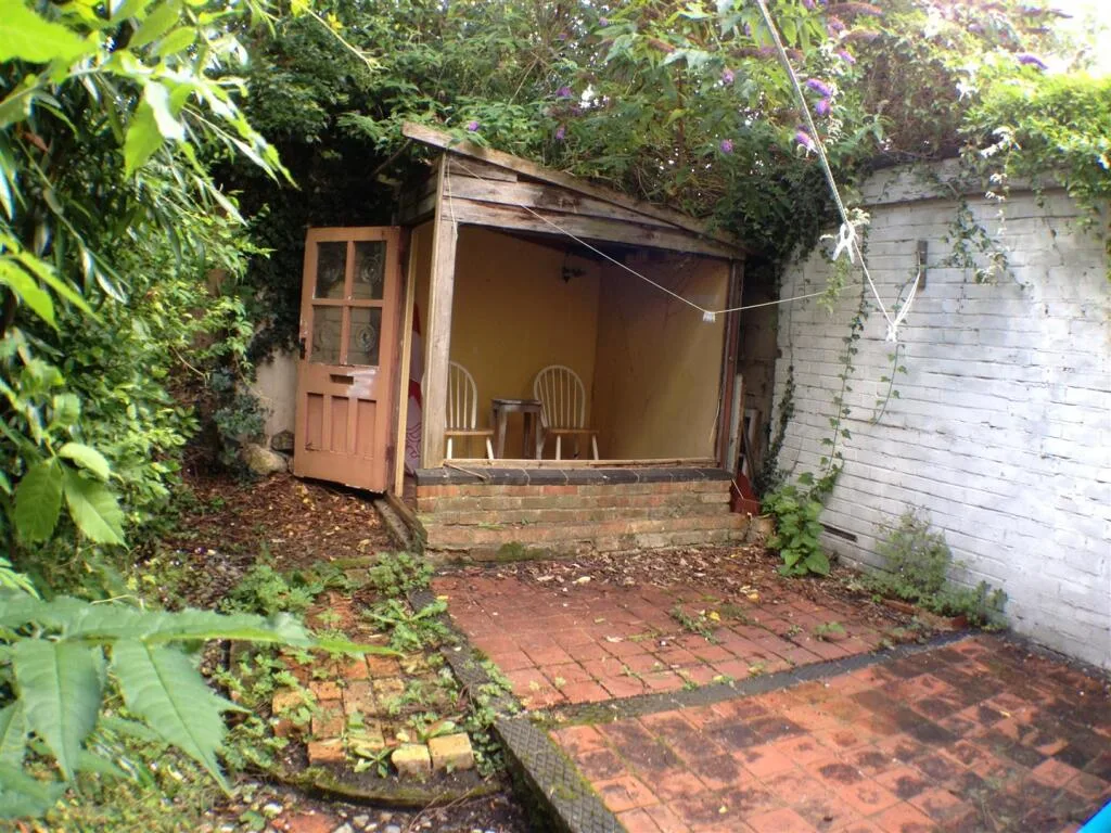 4 bedroom house for rent
