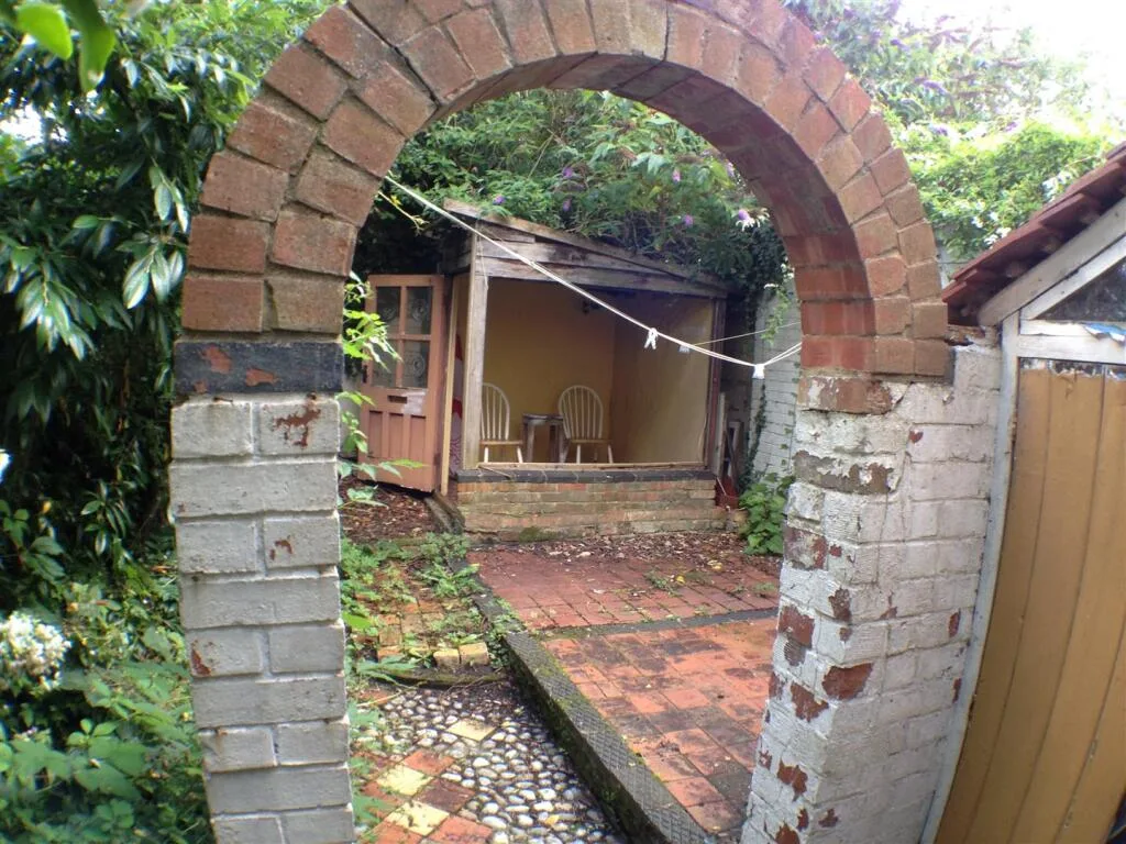 4 bedroom house for rent
