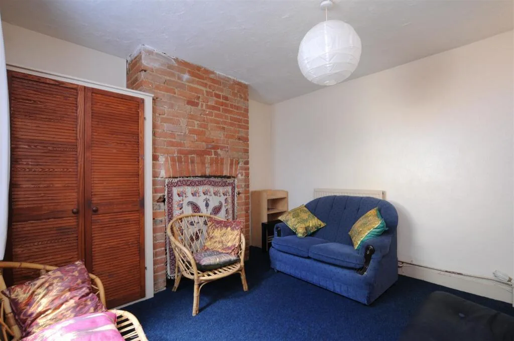4 bedroom house for rent