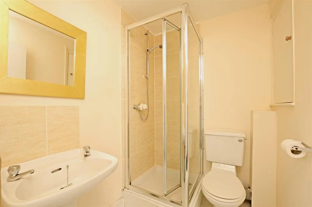 4 bedroom house for rent