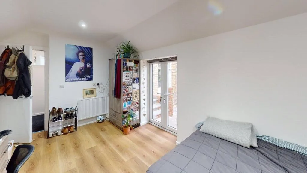 4 bedroom apartment for rent