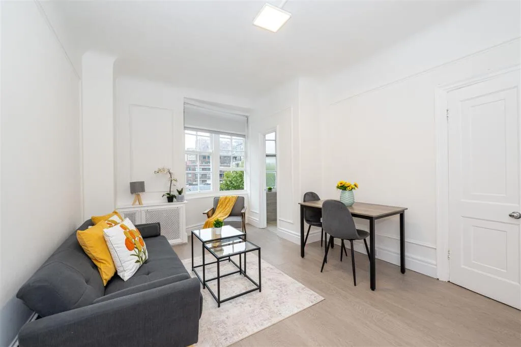 1 bedroom flat for rent