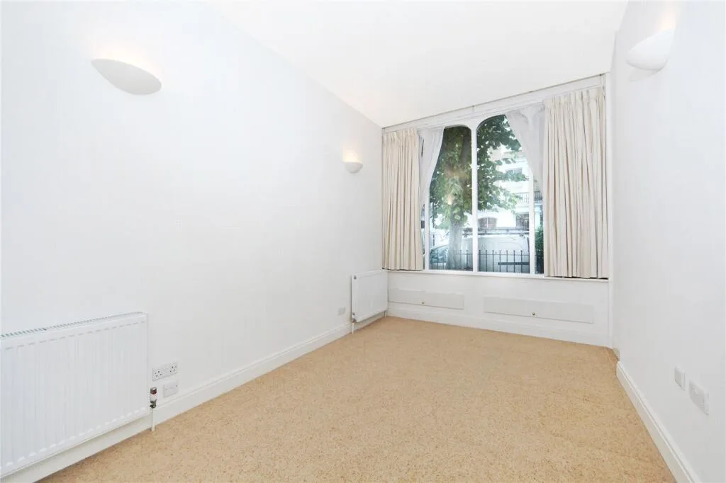 2 bedroom ground floor flat for rent