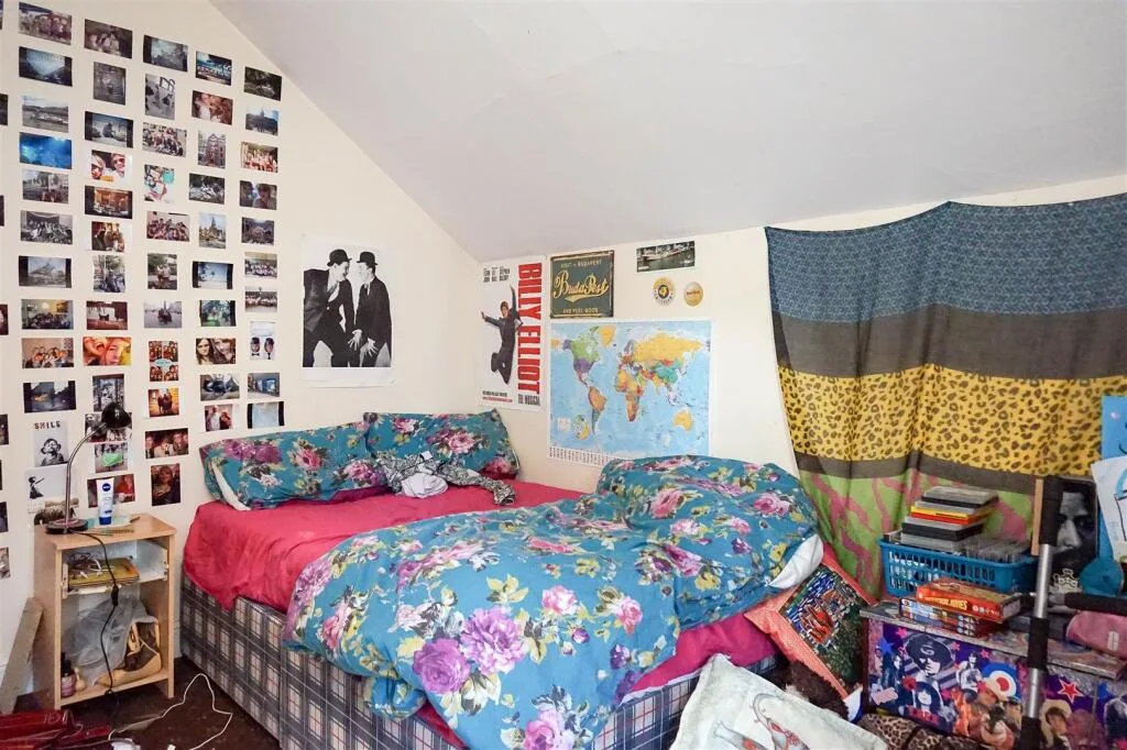 5 bedroom house for rent