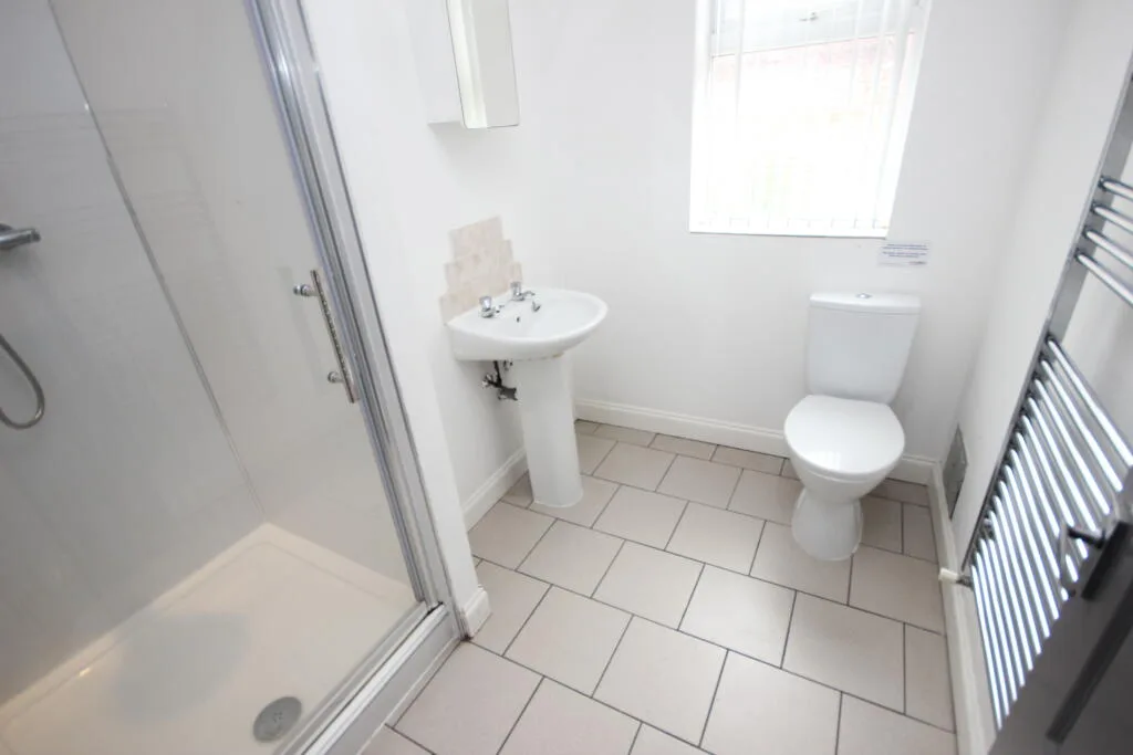 7 bedroom terraced house for rent