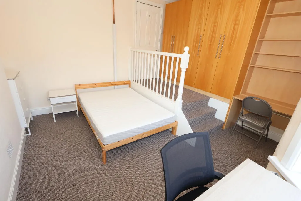 4 bedroom terraced house for rent