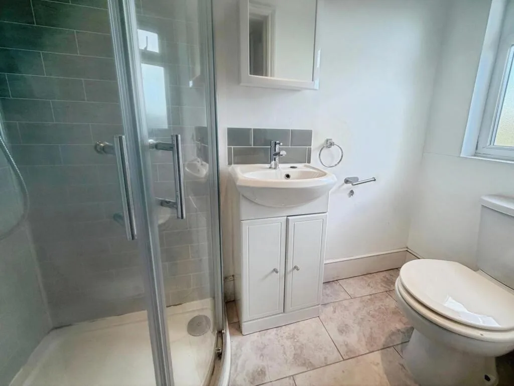 4 bedroom terraced house for rent