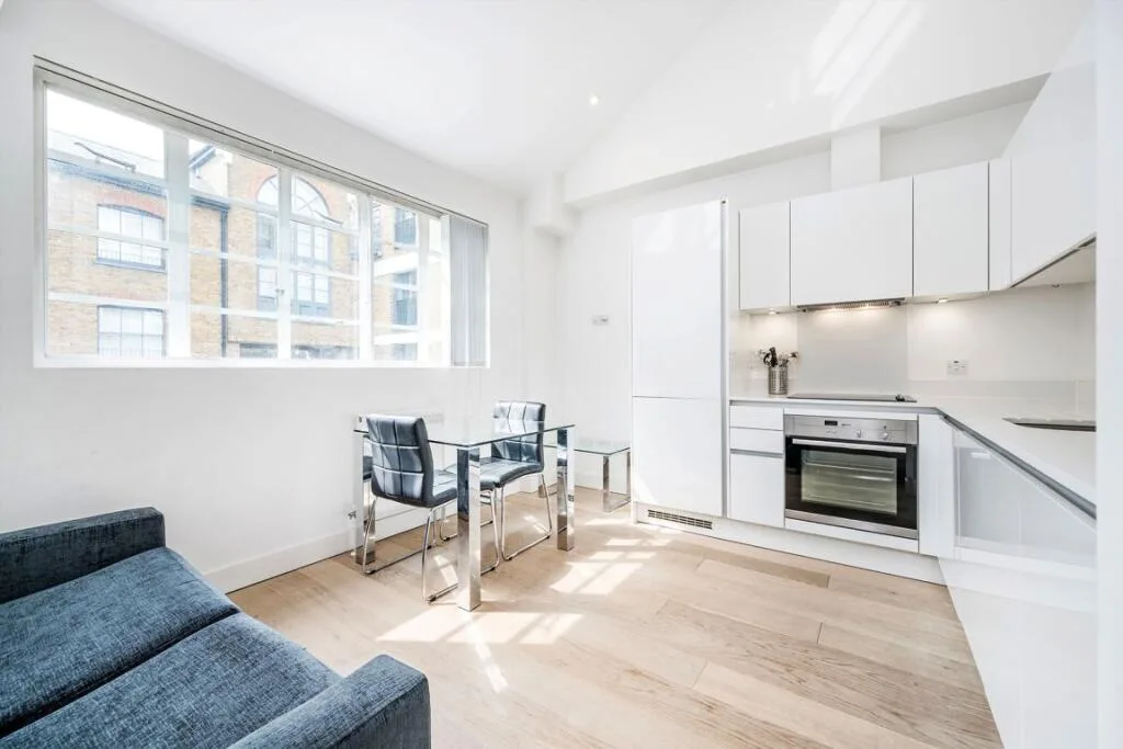 Studio flat for rent