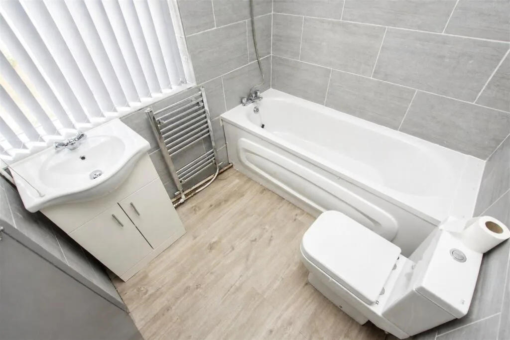 4 bedroom house for rent