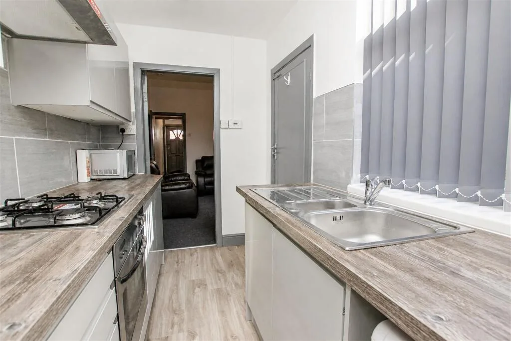 4 bedroom house for rent