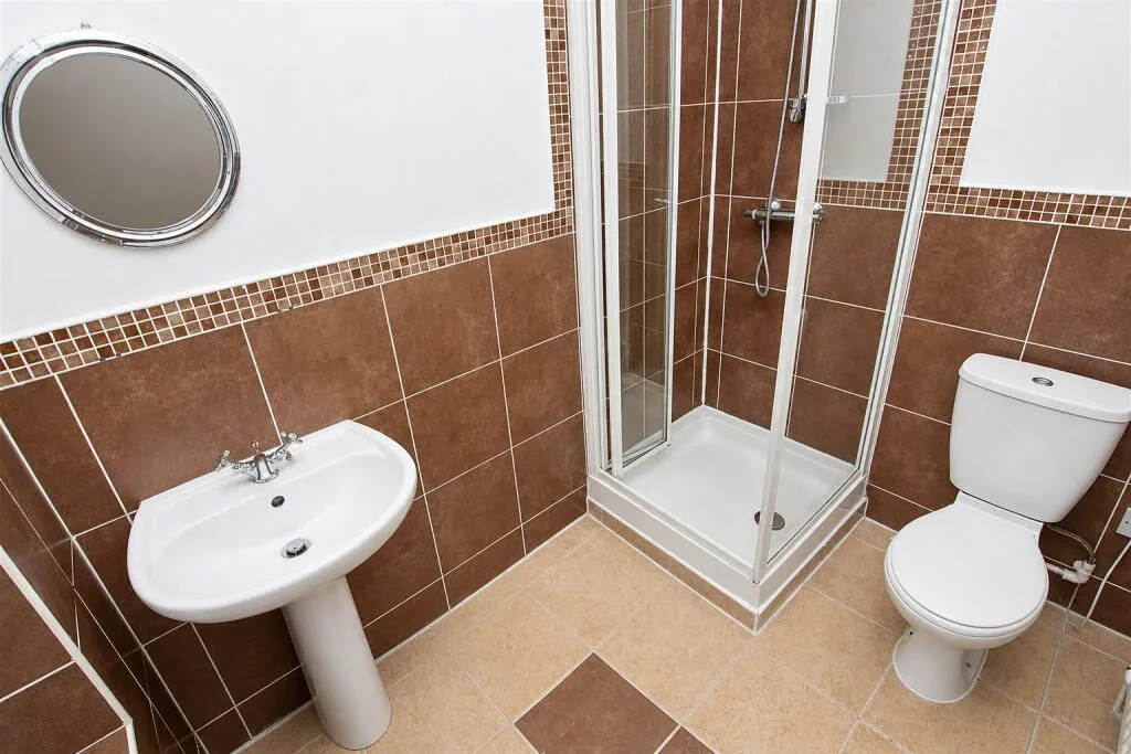 5 bedroom house for rent