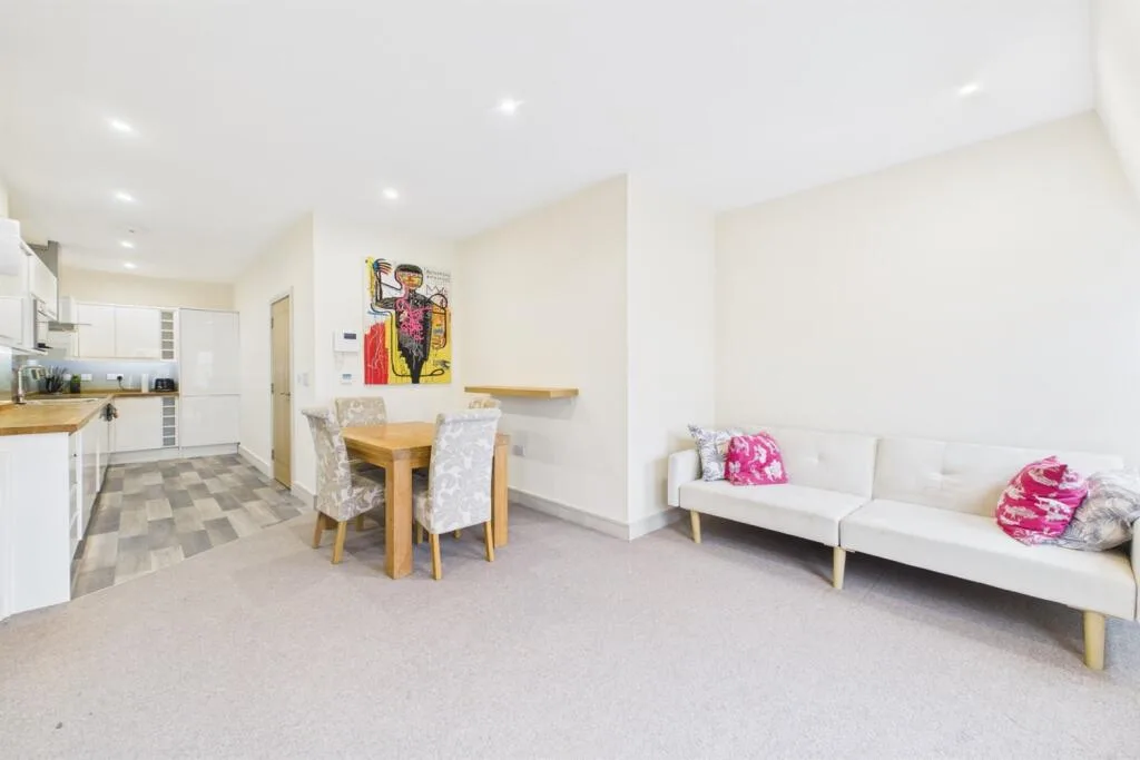 1 bedroom flat for rent