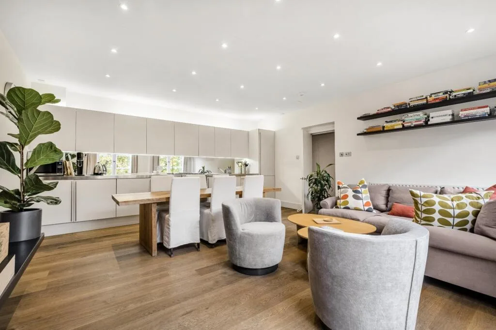2 bedroom apartment for rent