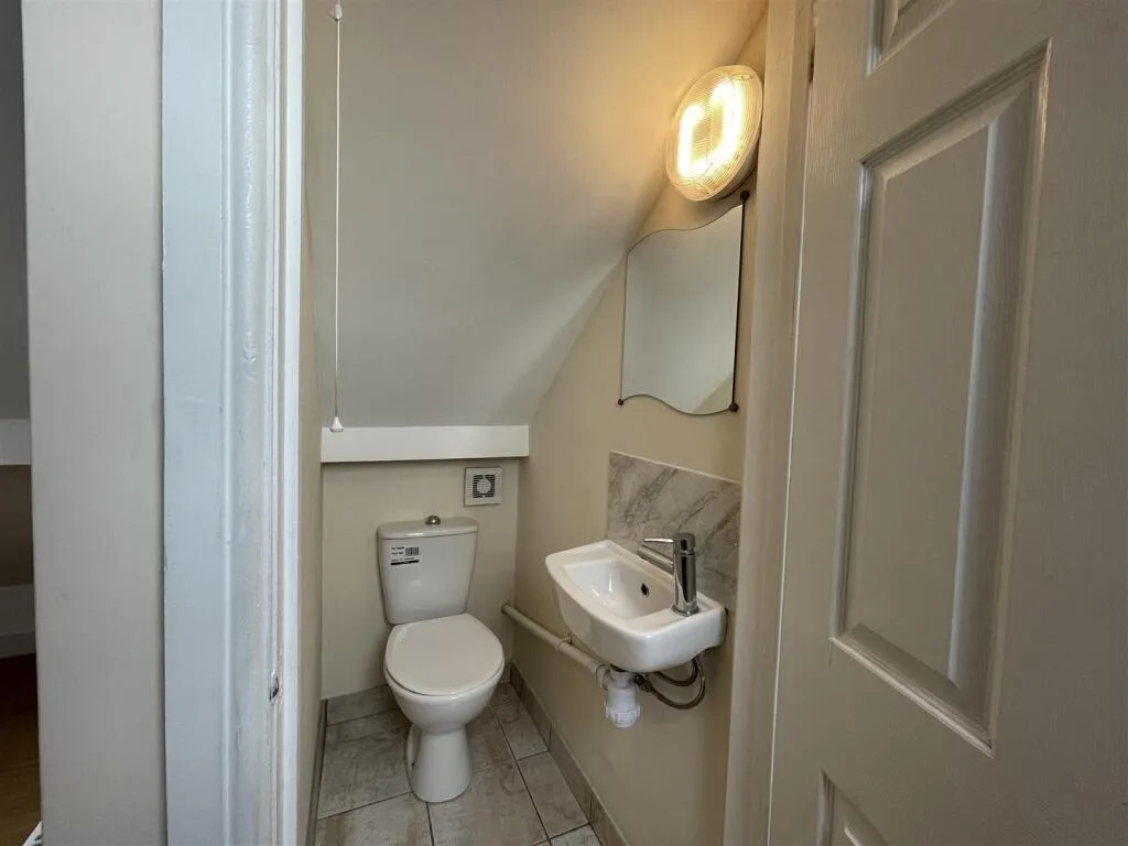 5 bedroom apartment for rent