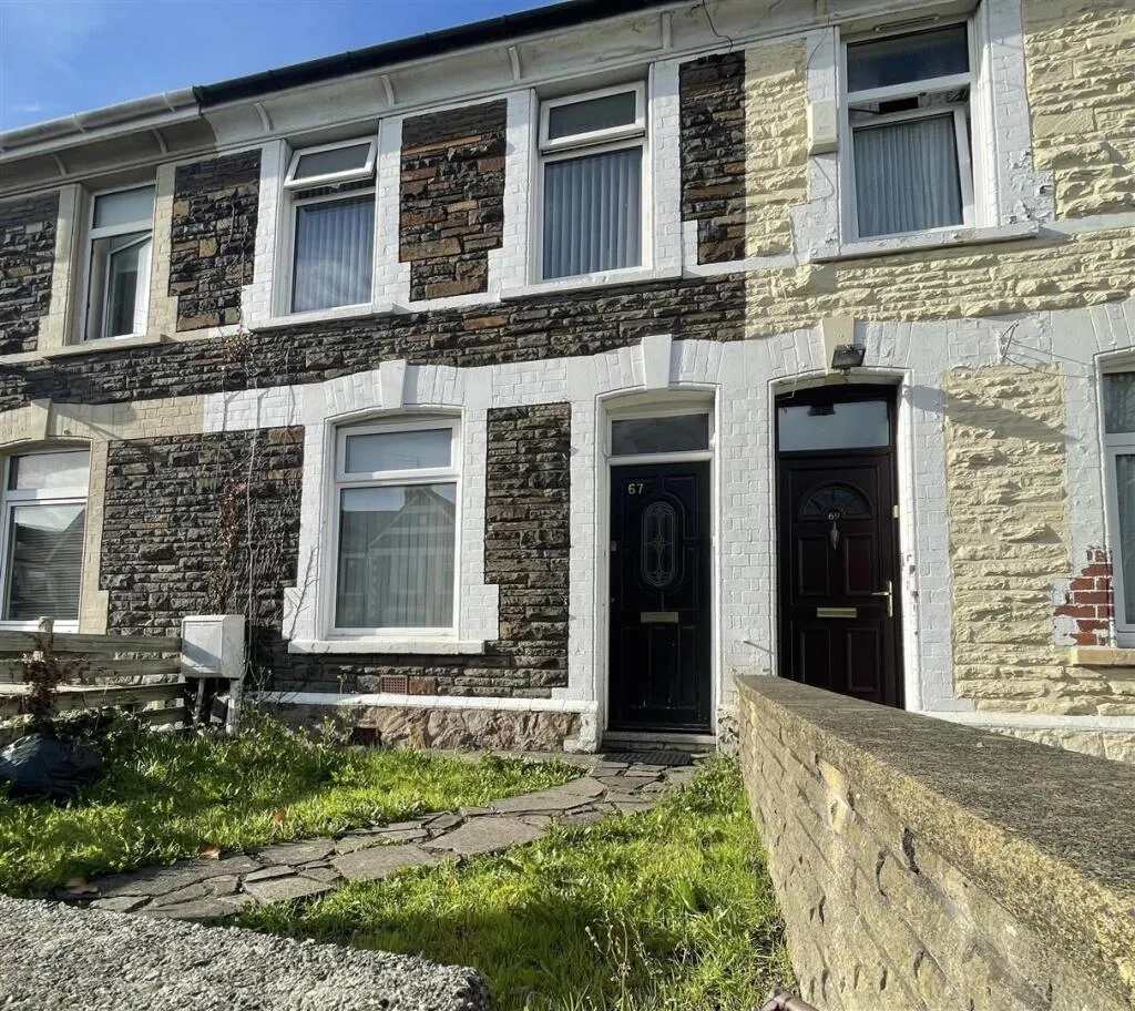 5 bedroom apartment for rent