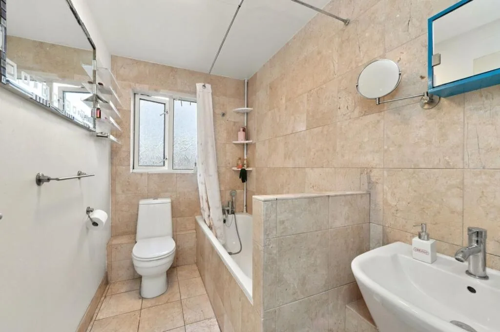 2 bedroom flat for rent