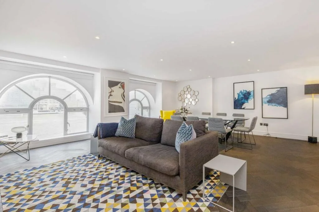 2 bedroom flat for rent