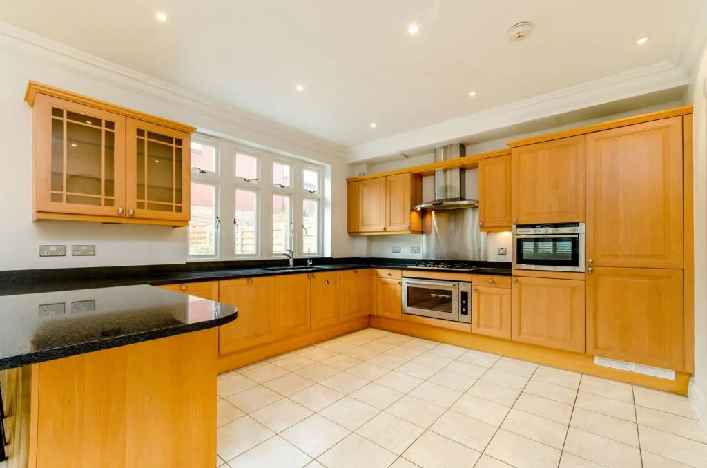 4 bedroom house for rent