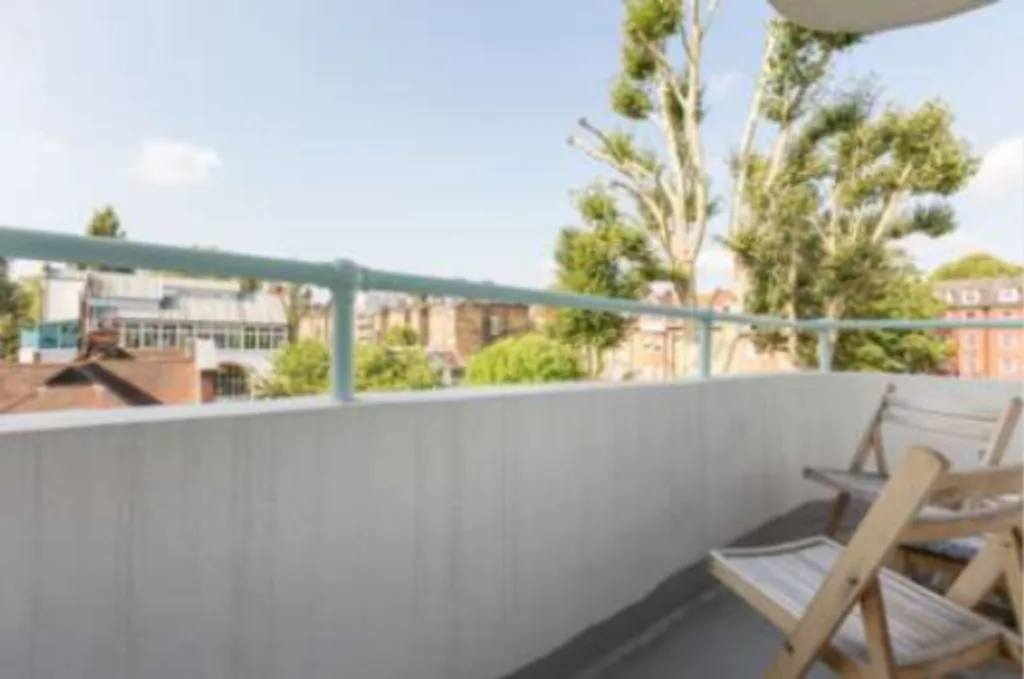 3 bedroom flat for rent