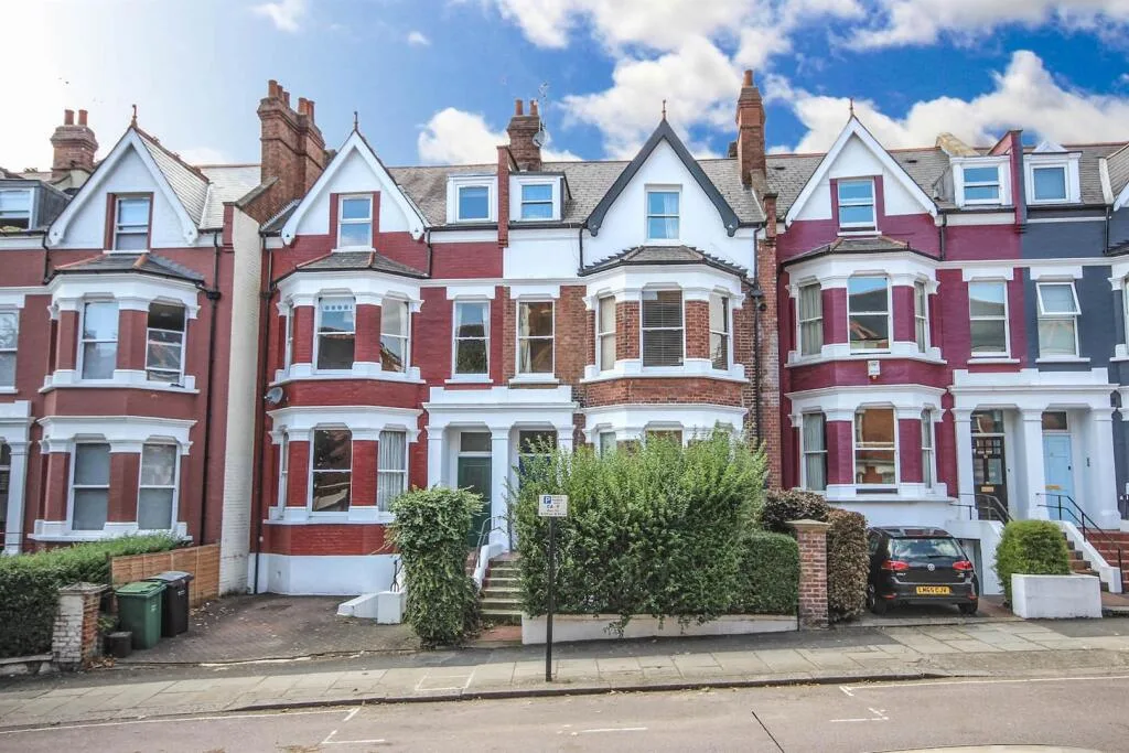 1 bedroom terraced house for rent