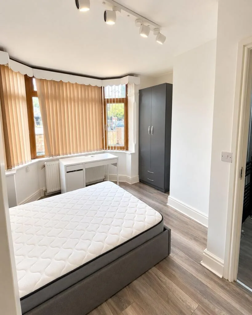1 bedroom detached house for rent