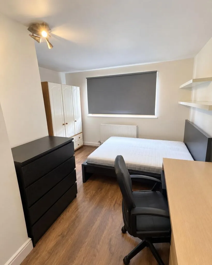 1 bedroom detached house for rent