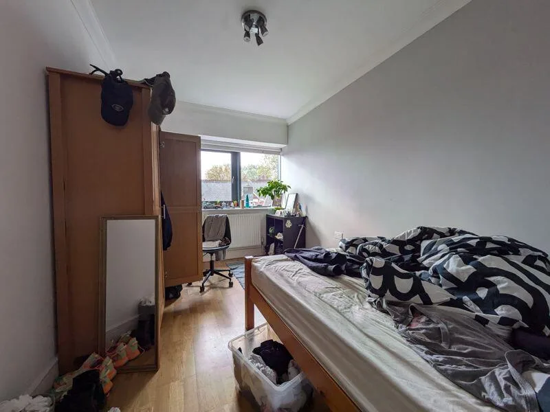 6 bedroom flat for rent