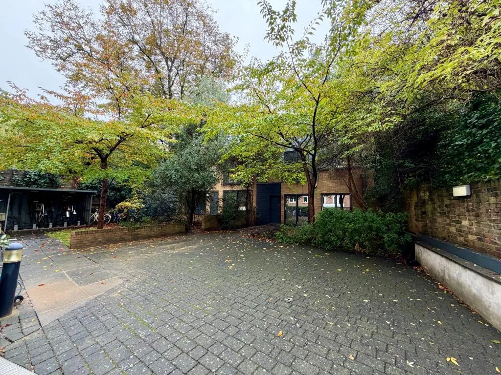 2 bedroom terraced house for rent