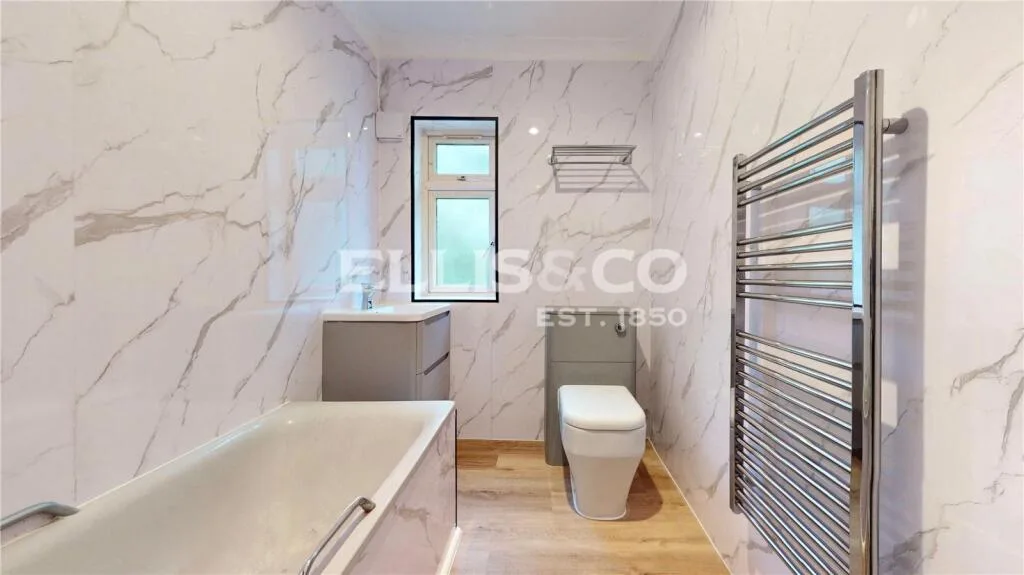 1 bedroom maisonette for rent