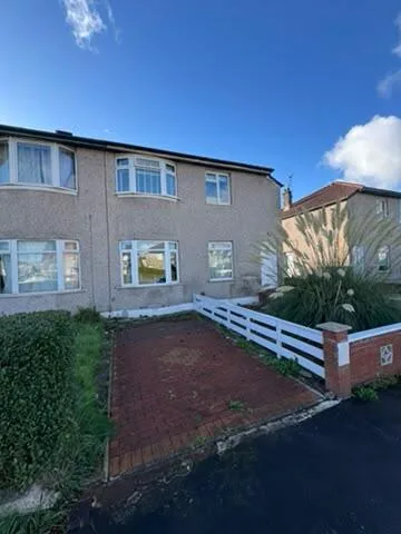 3 bedroom flat for rent