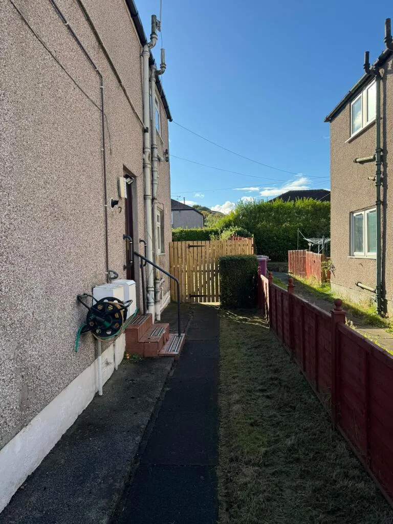 3 bedroom flat for rent