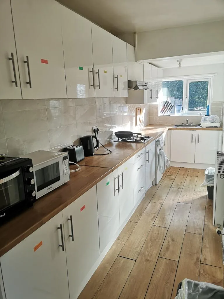 5 bedroom terraced house for rent
