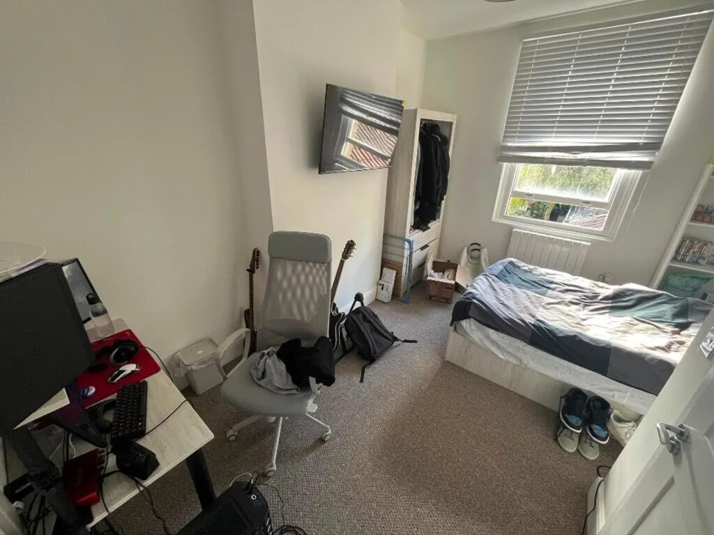 3 bedroom flat for rent