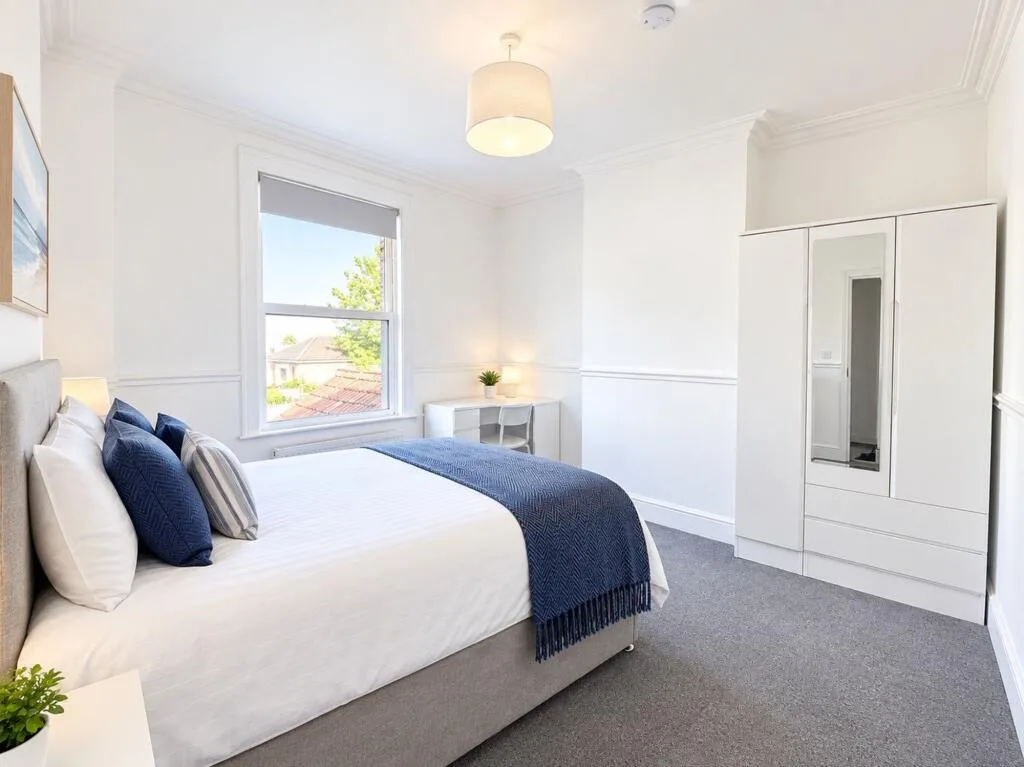 6 bedroom terraced house for rent