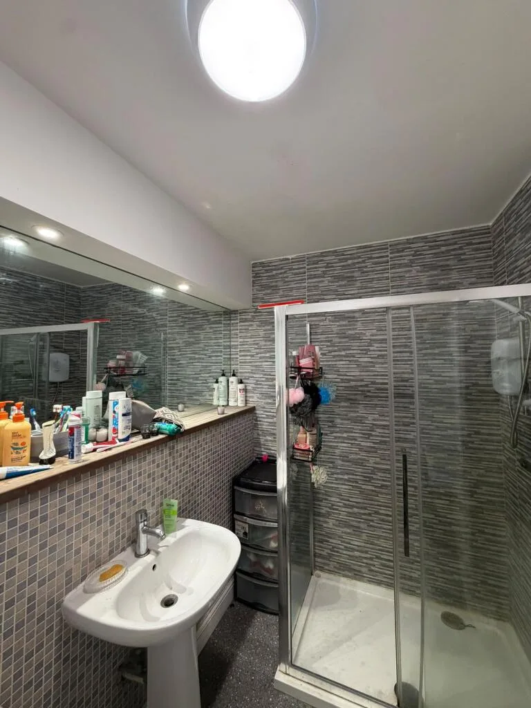 4 bedroom terraced house for rent
