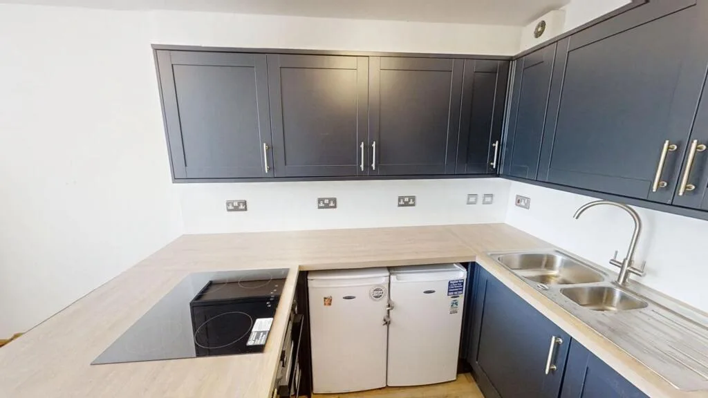 4 bedroom terraced house for rent