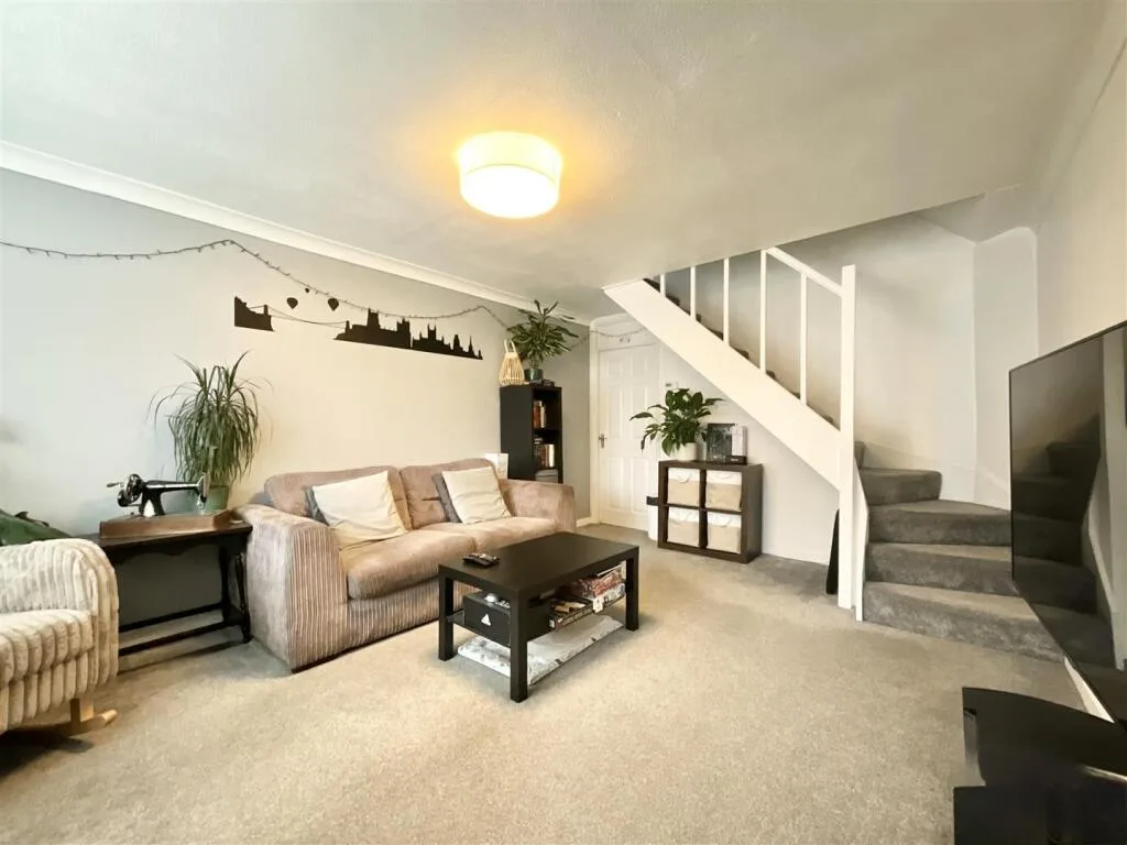 2 bedroom terraced house for rent