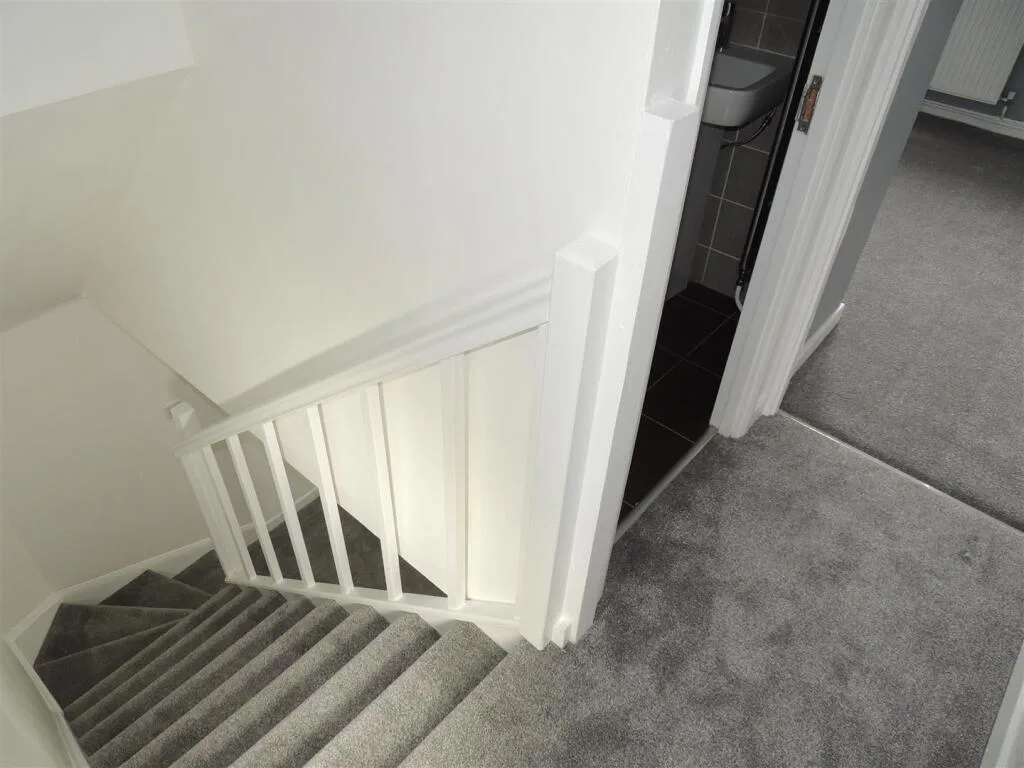 2 bedroom terraced house for rent