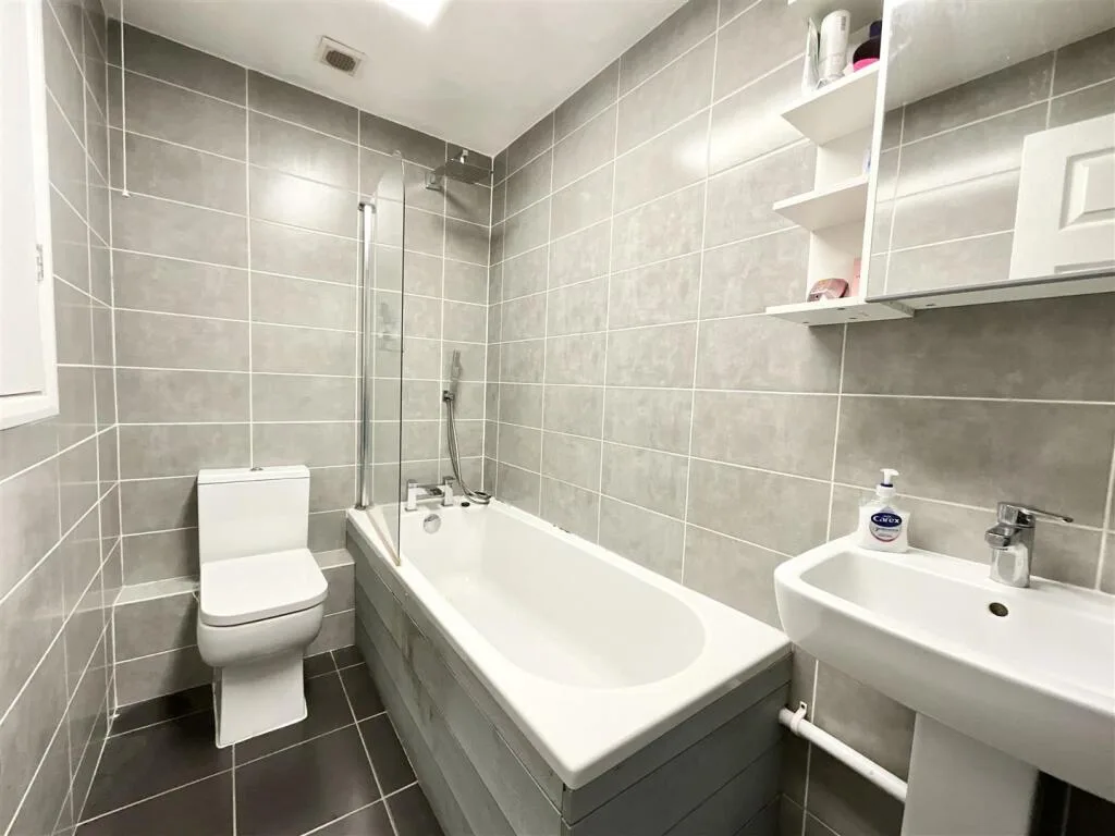2 bedroom terraced house for rent