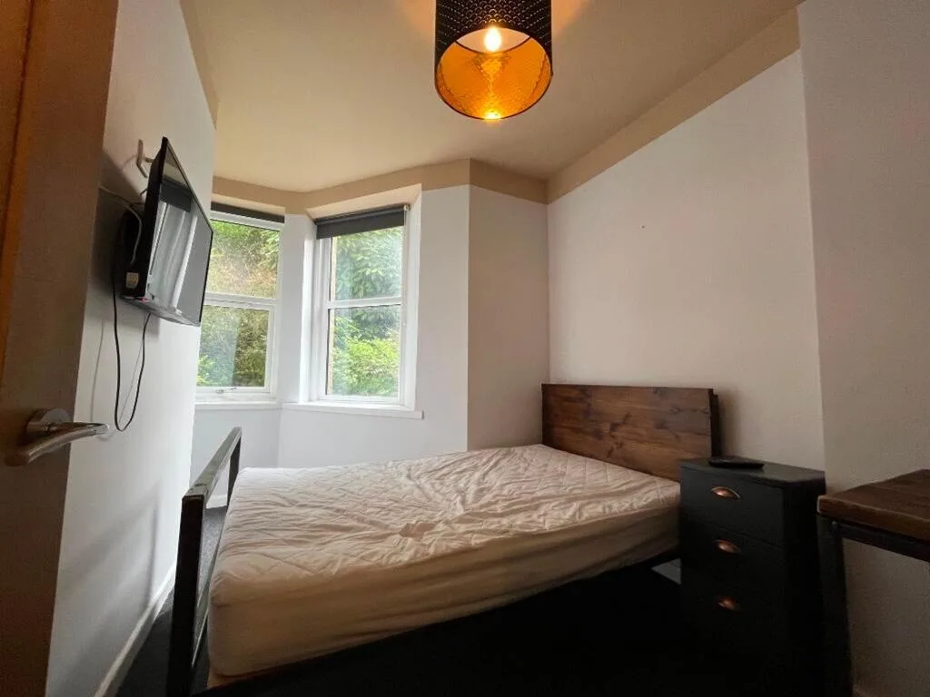 4 bedroom flat for rent