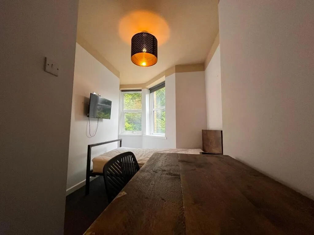 4 bedroom flat for rent