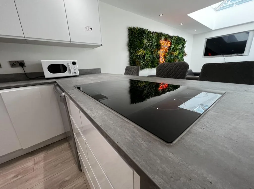 7 bedroom house for rent