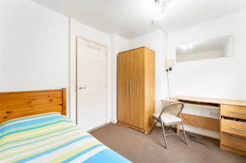 4 bedroom house for rent
