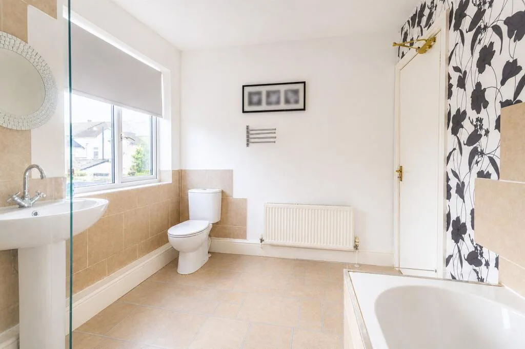 4 bedroom house for rent