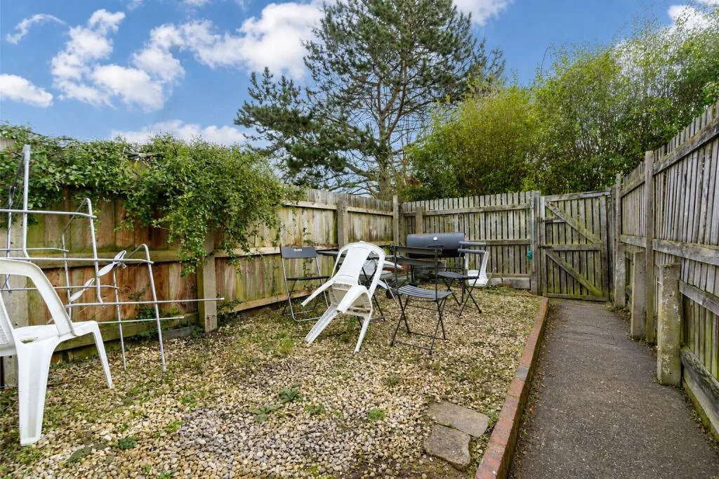 4 bedroom house for rent