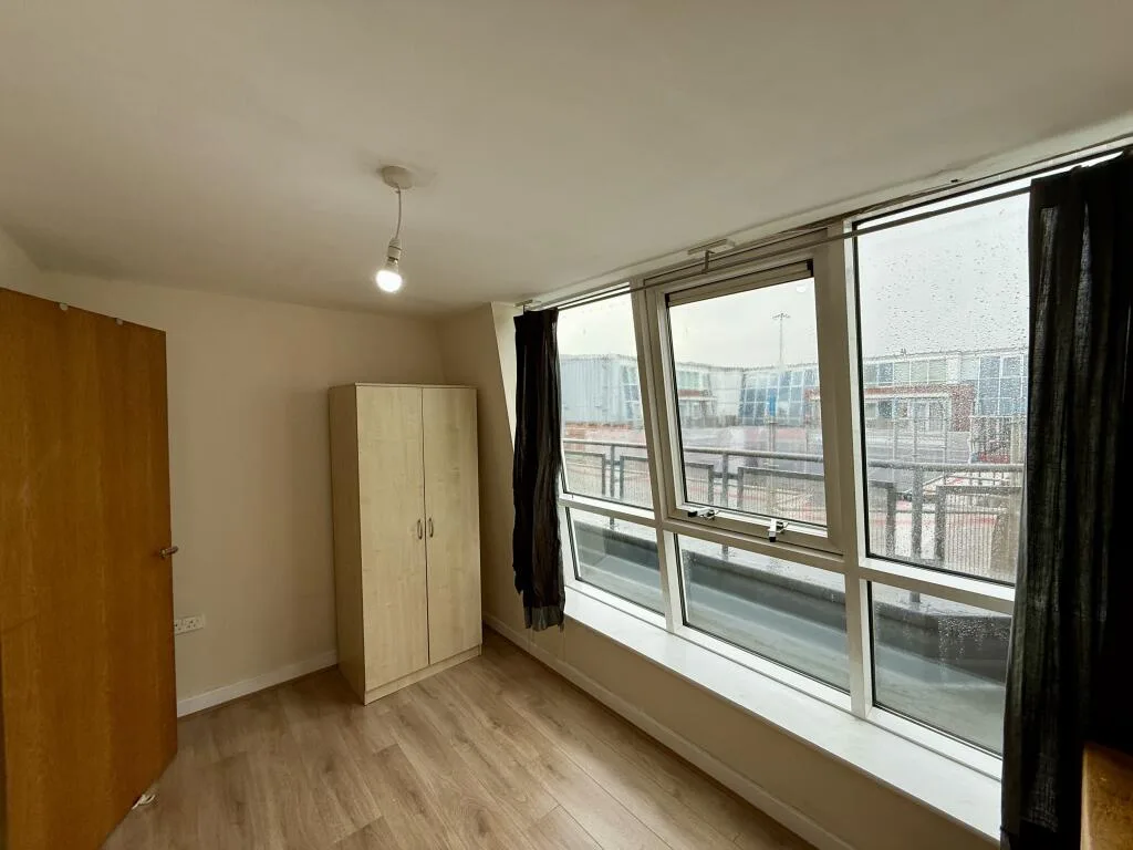 3 bedroom maisonette for rent