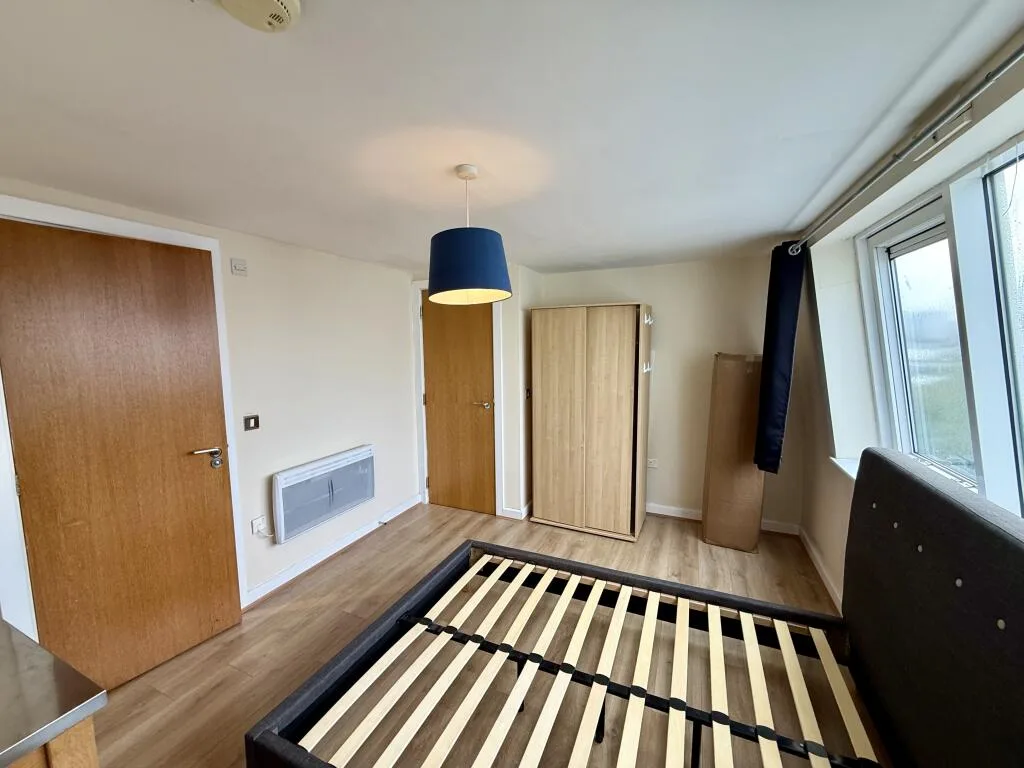 3 bedroom maisonette for rent