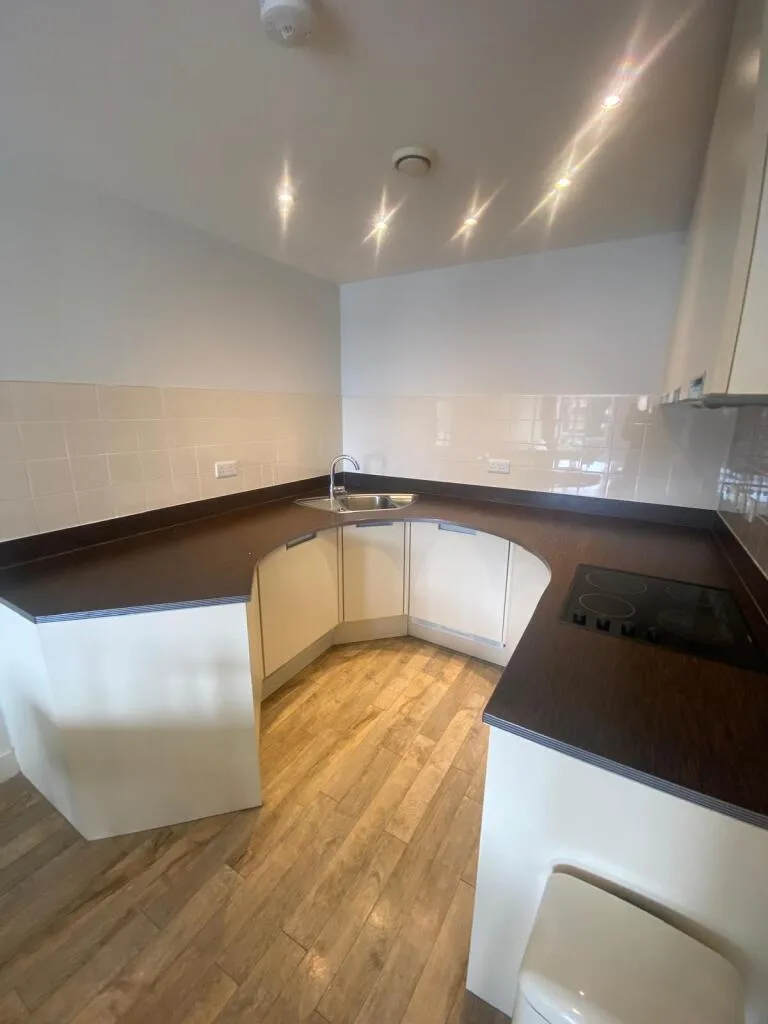2 bedroom flat for rent