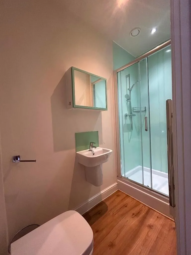 4 bedroom maisonette for rent