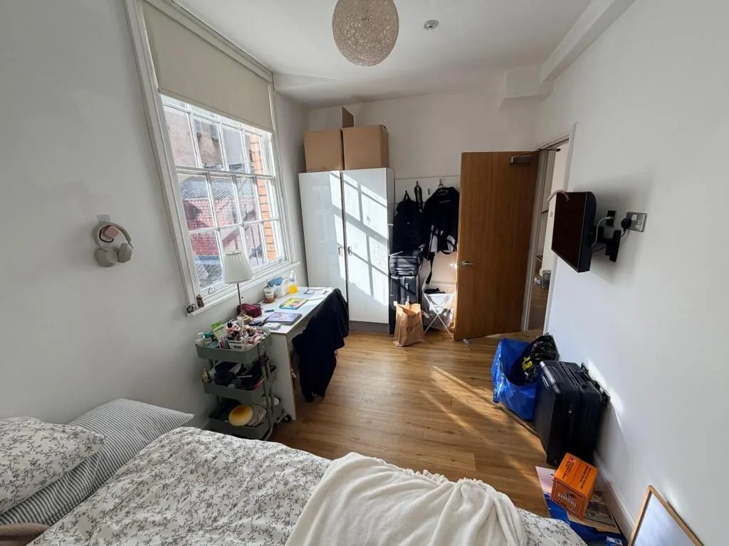 4 bedroom maisonette for rent